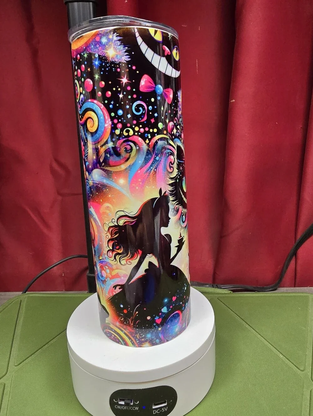 Alice In Wonderland Hogg Brand Tumbler 25oz
